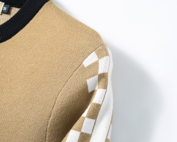 ブランドセーター着用イメージ